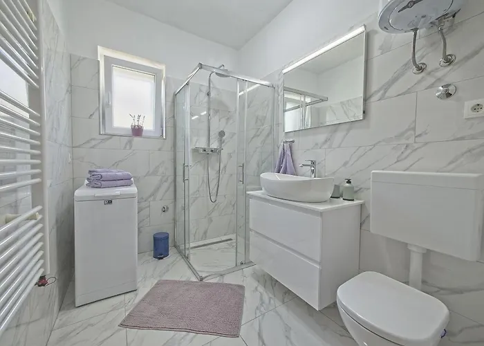 Apartament Nikica Postira