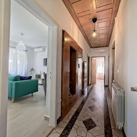 Nikica Appartement Postira